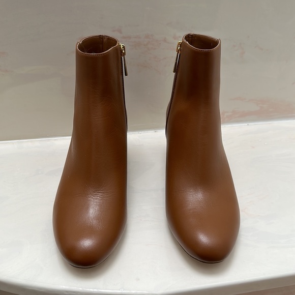 Michael Kors Booties NWT - Picture 4 of 5